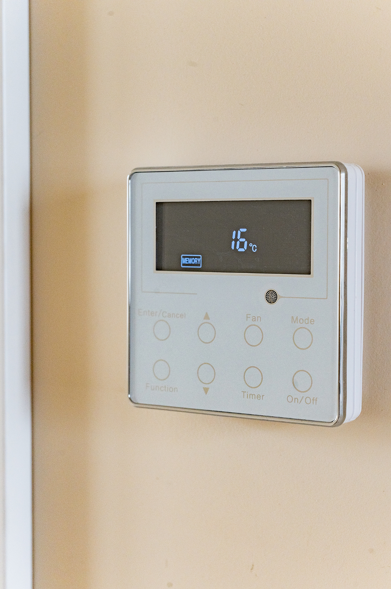 ATR36 išmanusis termostatas – aeroterminis šildymas