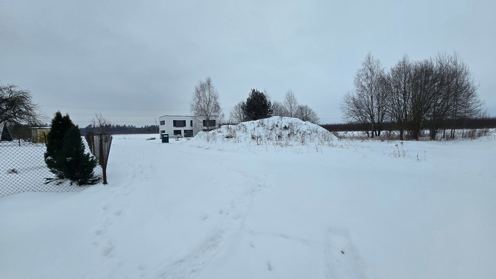 ATR36 statybų eiga – langų montavimas